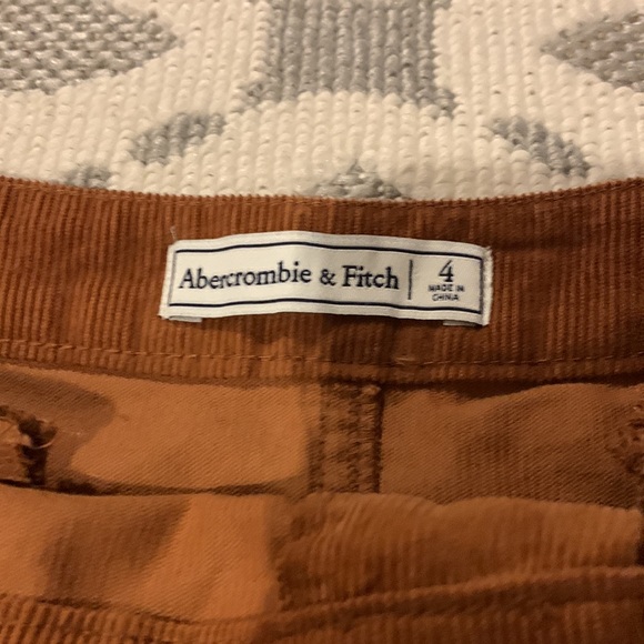 Abercrombie and Fitch corduroy skirt - Picture 7 of 10